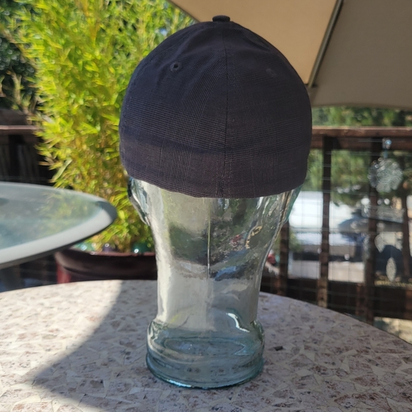 Disney Parks Unisex Adult ball cap gray color Mickey The One & Only - Picture 13 of 16